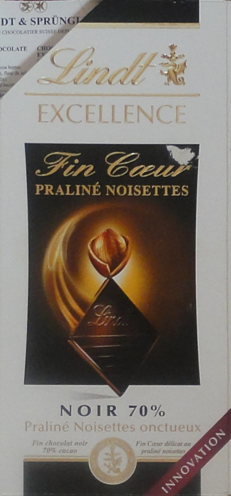 Lindt srednie excellence fin caur praline noisettes.jpg